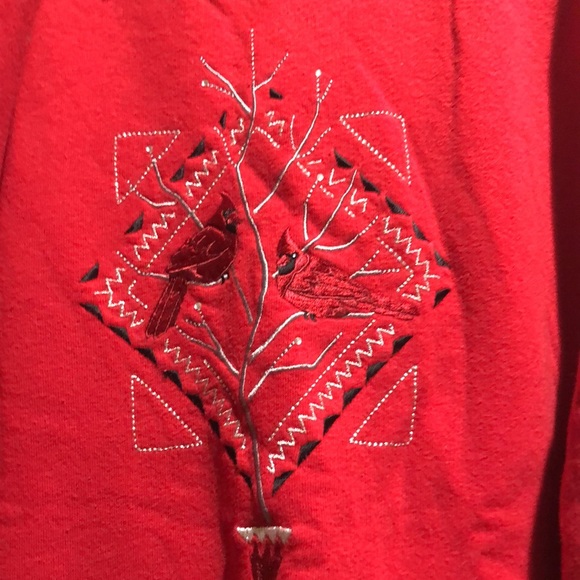 Northern Reflections long sleeve sweatshirt with embroidered cardinals Size M - Picture 2 of 7